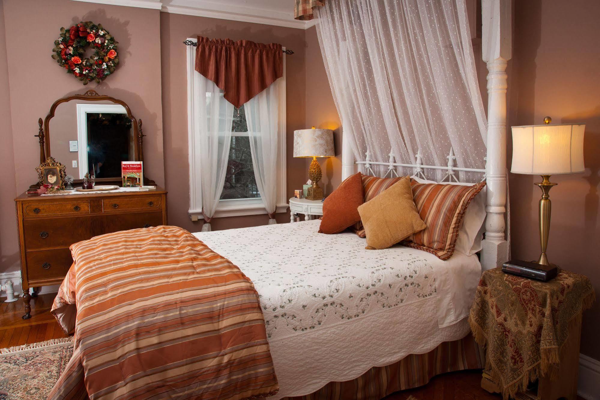Vilka hotell ligger närmast Westchester County flygplats? Haverstraw Exteriör bild