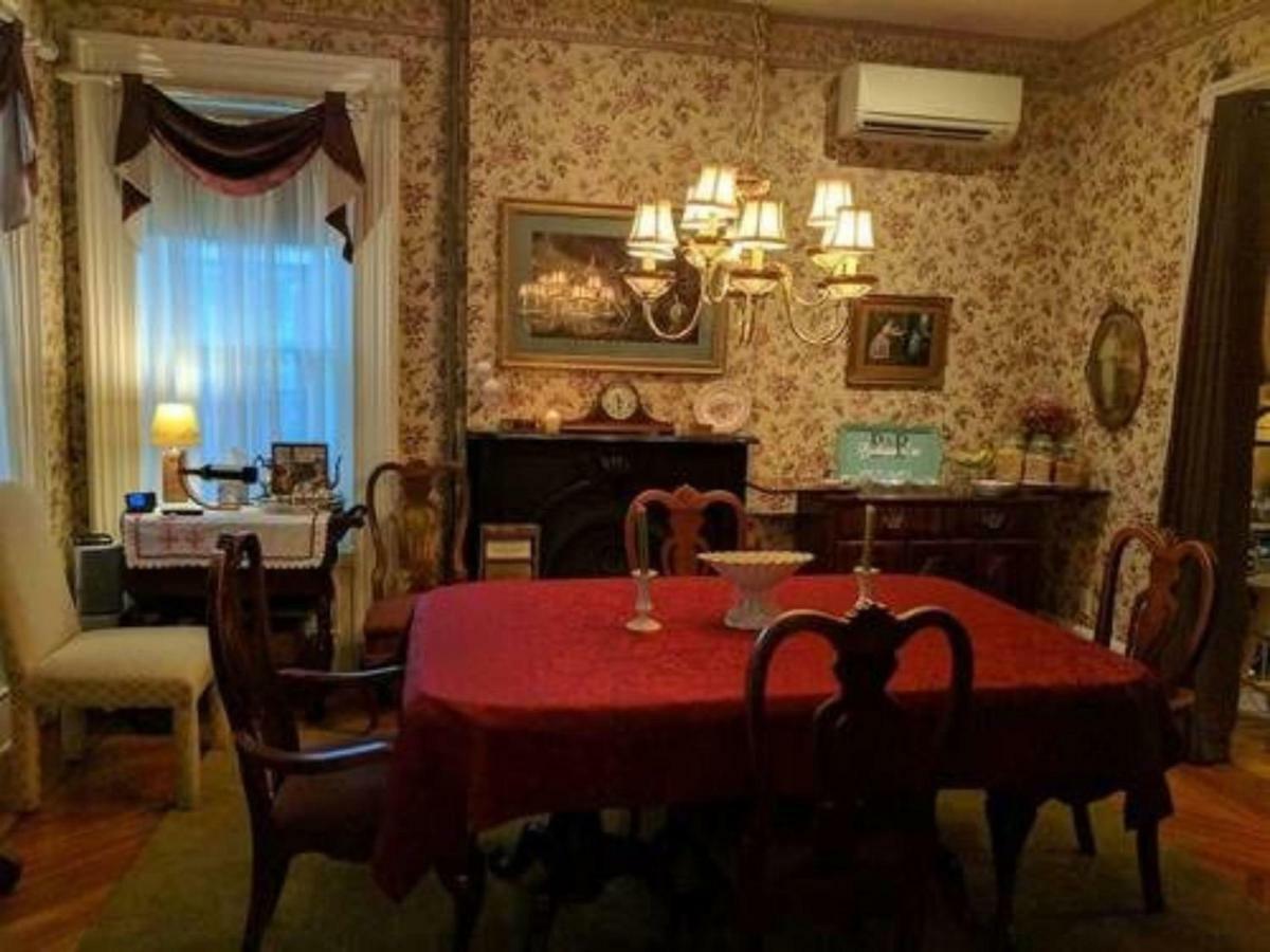 Vilka hotell ligger närmast Westchester County flygplats? Haverstraw Exteriör bild