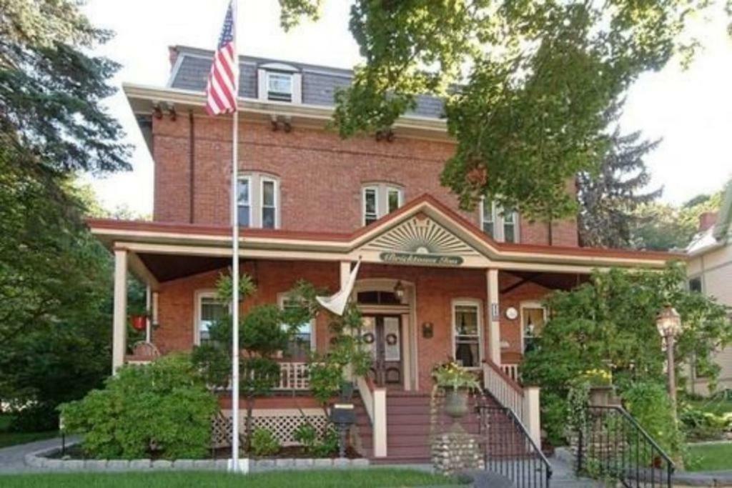 Vilka hotell ligger närmast Westchester County flygplats? Haverstraw Exteriör bild