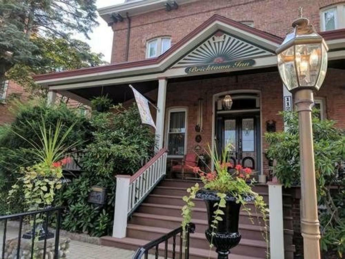 Vilka hotell ligger närmast Westchester County flygplats? Haverstraw Rum bild