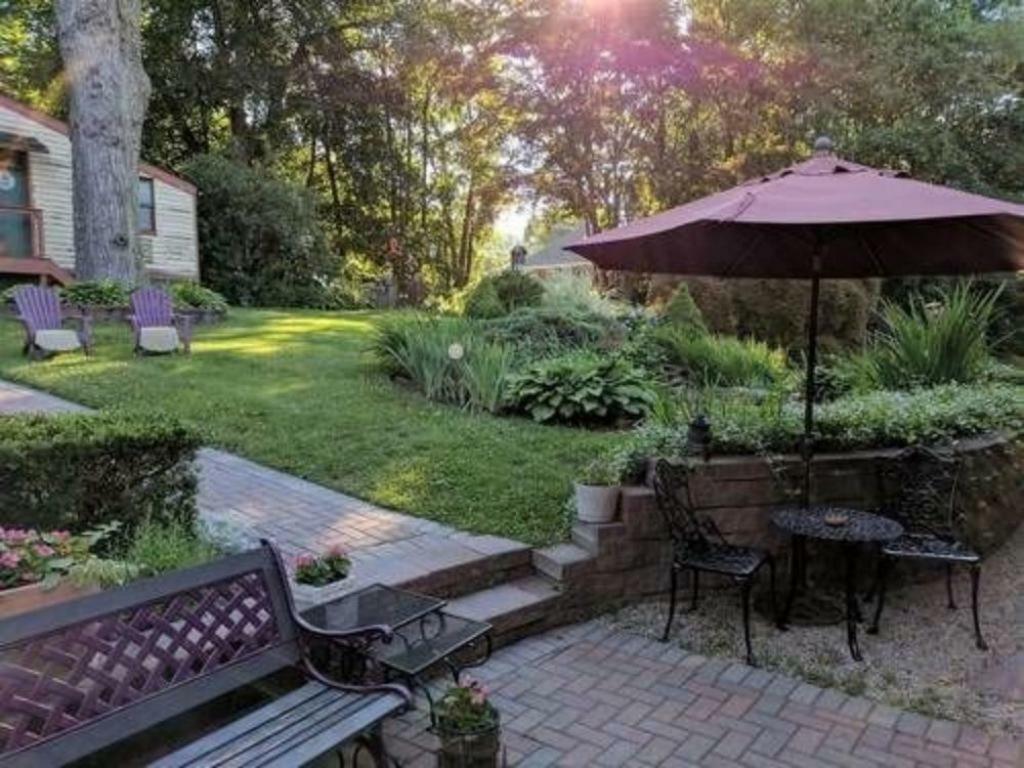 Vilka hotell ligger närmast Westchester County flygplats? Haverstraw Rum bild